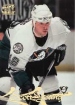 1997-98 Paramount #8 Scott Young