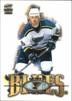 2000-01 Paramount #211 Scott Young