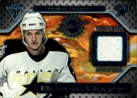 2000-01 Titanium Game Gear #83 Benoit Hogue