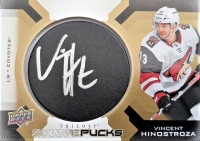 2019-20 Upper Deck Trilogy Signature Pucks #SPVH Vincent Hinostroza E