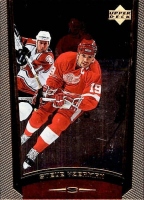 1998-99 Upper Deck Gold Reserve #85 Steve Yzerman