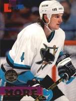 1994-95 Stadium Club Super Team Winner #165 Jay More